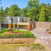 700x700-smart-fill-85 (8) 700x700-smart-fill-85 (8)